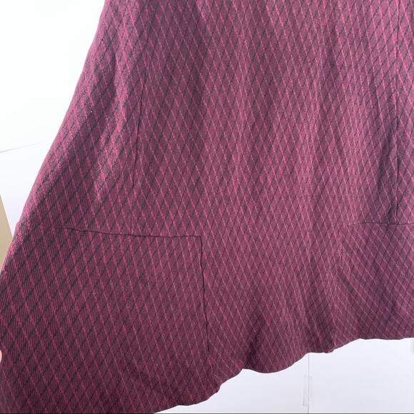 J. Jill Sweater Dress Size Medium Petite Burgundy Diamond Pattern Ponte Knit - Picture 4 of 6